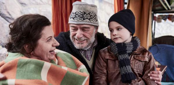 LEDENA BABICA (komična drama)