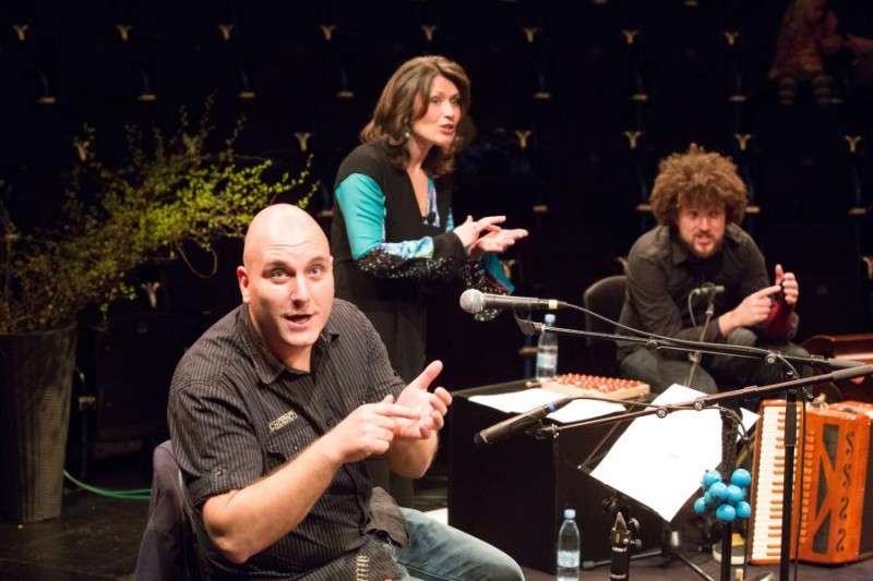 ZA DEVETIMI GORAMI (pripovedovalska predstava)