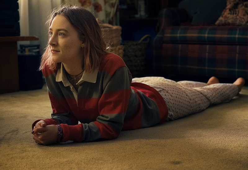 LADY BIRD (komična drama)
