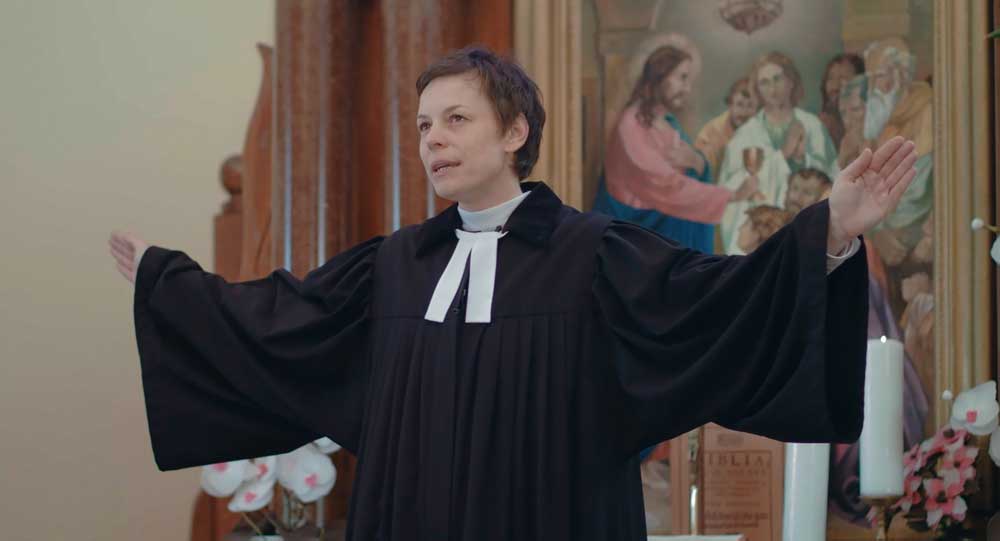 DUHOVNICA (celovečerni dokumentarni film)