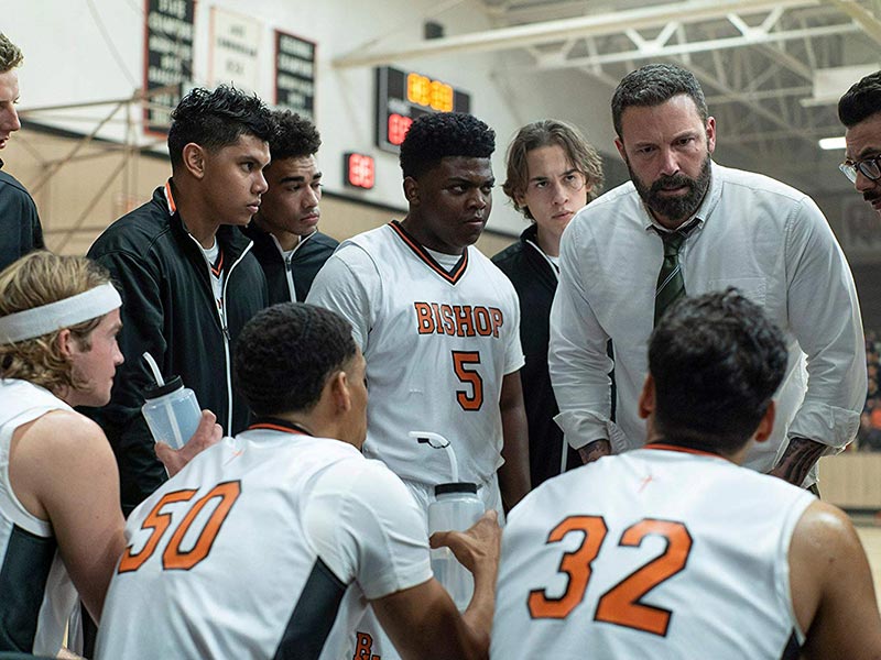 IZVEN IGRIŠČA (športna drama)