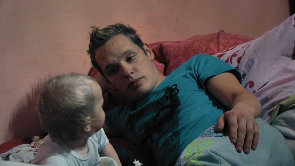 DRUŽINA + pogovor z režiserjem Rokom Bičkom (drama)